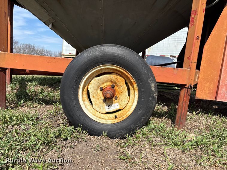 image for item EA4698 GT RB500 grain truck