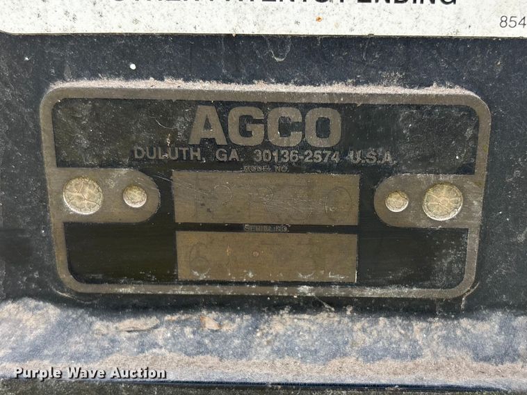 image for item EA4700 AGGO 12R30 Black Machine no-till planter