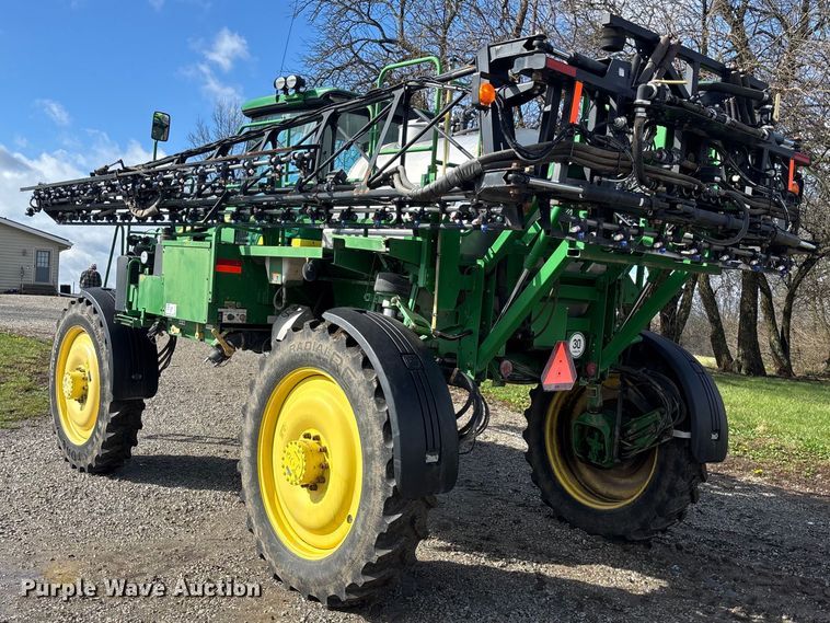 image for item EA4707 2011 John Deere 4730 sprayer