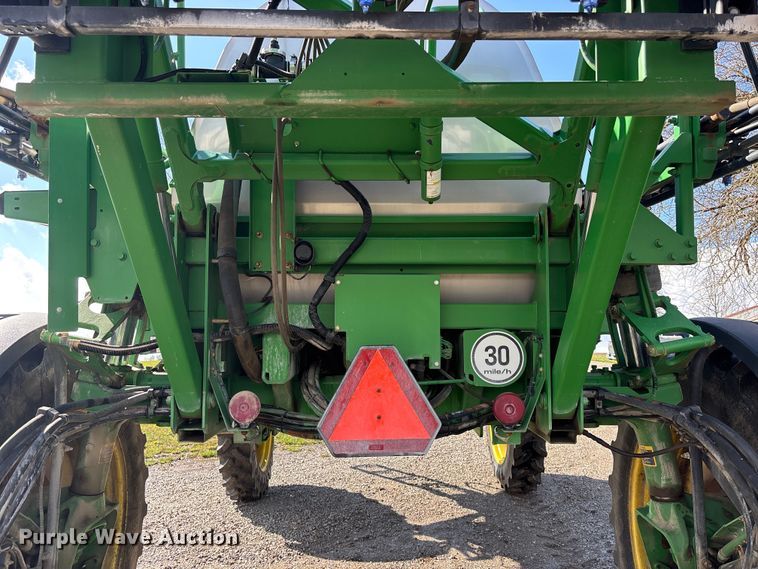 image for item EA4707 2011 John Deere 4730 sprayer