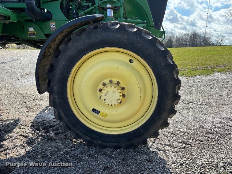 image for item EA4707 2011 John Deere 4730 sprayer