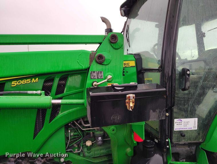 image for item ED0011 2013 John Deere 5085M MFWD tractor