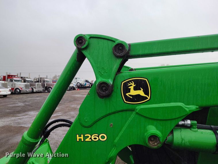 image for item ED0011 2013 John Deere 5085M MFWD tractor