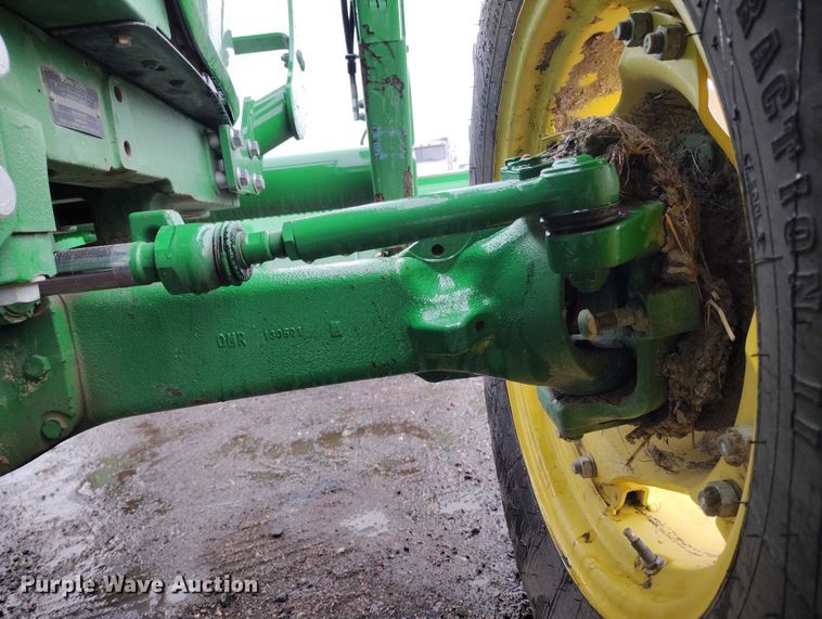 image for item ED0011 2013 John Deere 5085M MFWD tractor