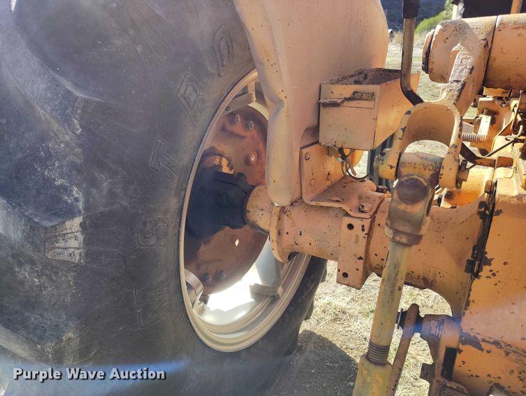 image for item ED0012 Minneapolis-Moline 445 tractor