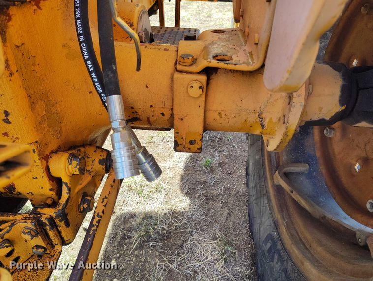 image for item ED0012 Minneapolis-Moline 445 tractor