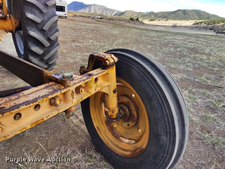 image for item ED0012 Minneapolis-Moline 445 tractor