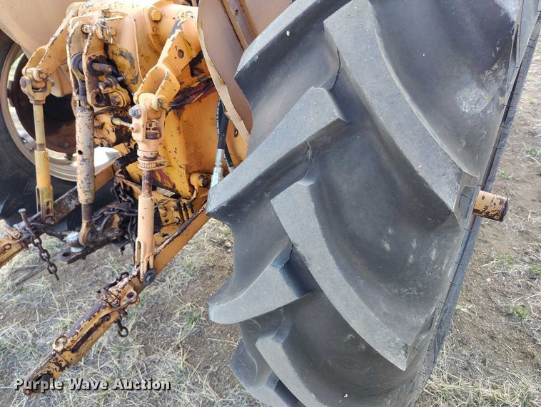 image for item ED0012 Minneapolis-Moline 445 tractor