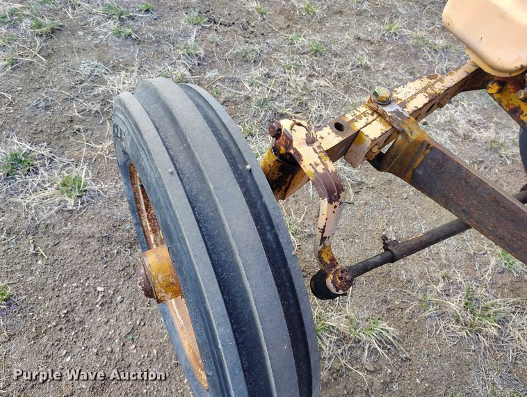 image for item ED0012 Minneapolis-Moline 445 tractor