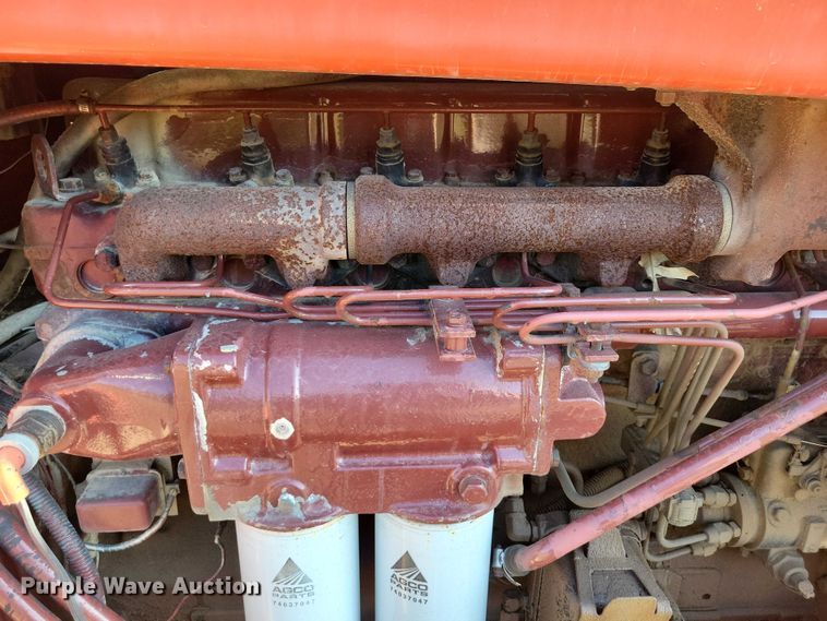 image for item EE0915 1975 Allis-Chalmers AC7060 tractor