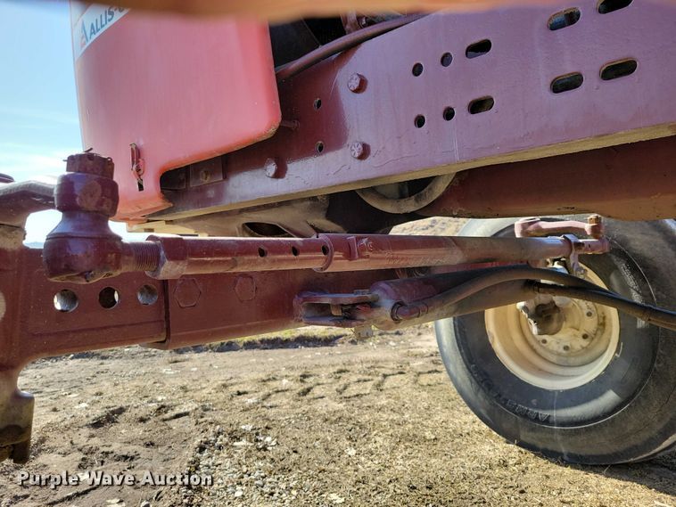 image for item EE0915 1975 Allis-Chalmers AC7060 tractor