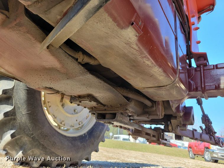 image for item EE0915 1975 Allis-Chalmers AC7060 tractor