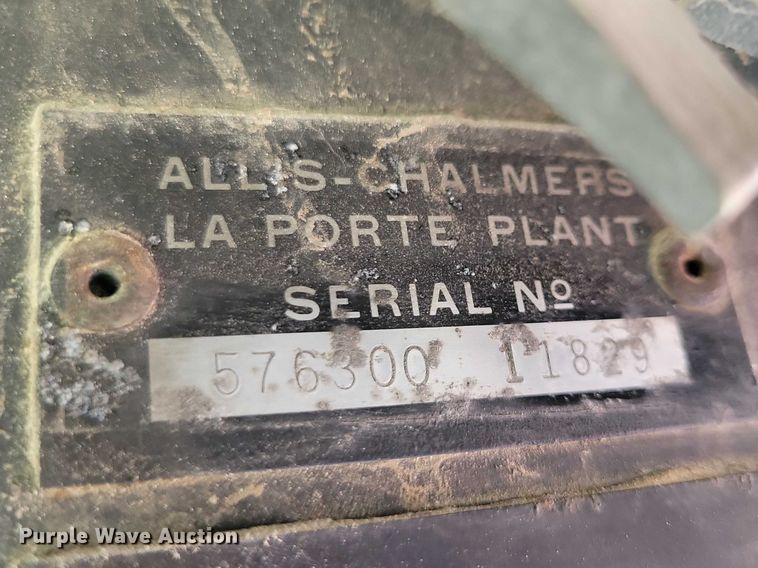 image for item EE0915 1975 Allis-Chalmers AC7060 tractor