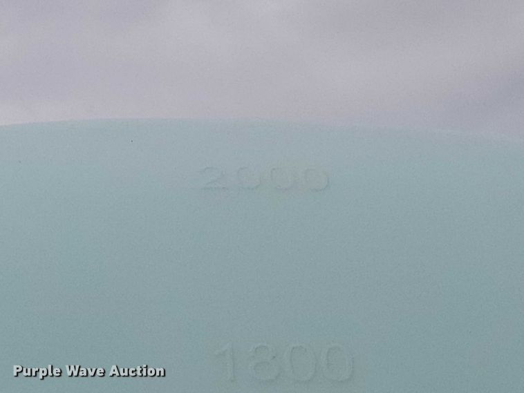 image for item EE0918 1997 Wilson CF-900 flatbed trailer