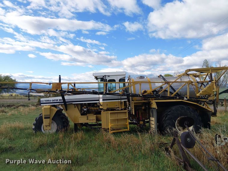 image for item EE5249 Ag-Chem TerraGator 1803 sprayer