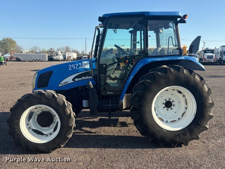 image for item EG8904 2005 New Holland TL100A MFWD tractor