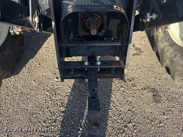 image for item EG8904 2005 New Holland TL100A MFWD tractor