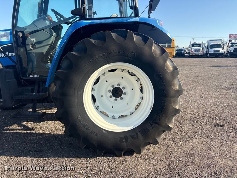 image for item EG8904 2005 New Holland TL100A MFWD tractor