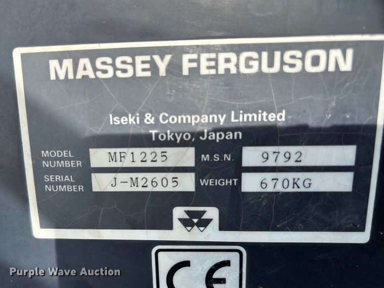 image for item EM0086 2000 Massey Ferguson 1225 MFWD tractor