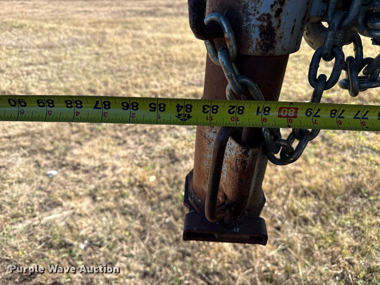 image for item EP0874 1983 Barrett livestock trailer