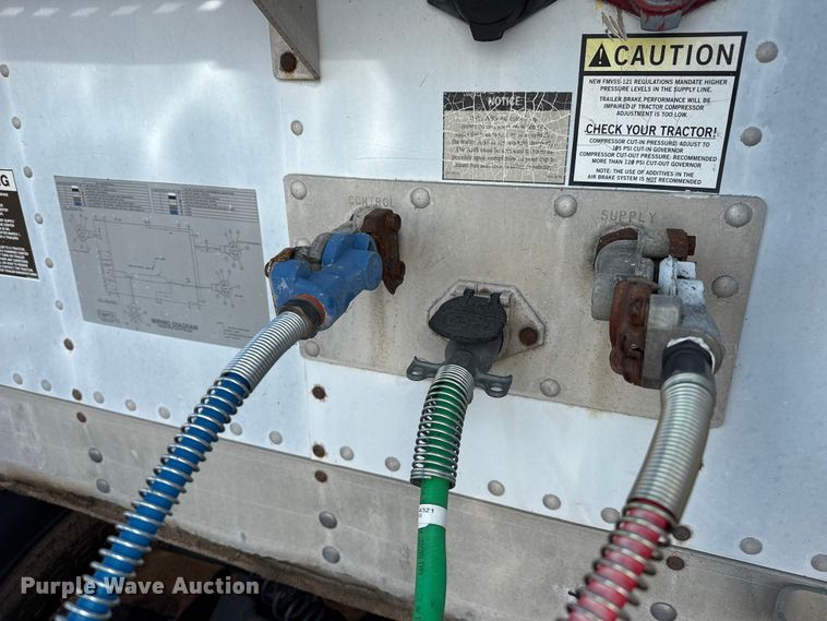 image for item EP0886 2001 Timpte grain trailer