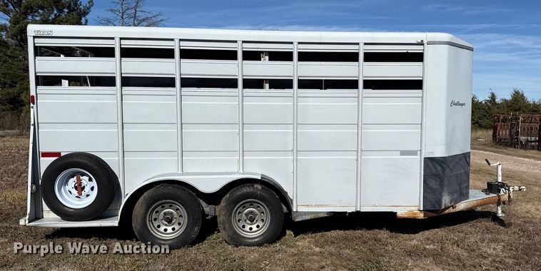 image for item EP0888 2008 Titan livestock trailer