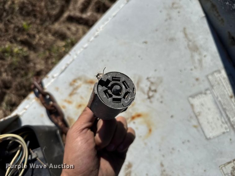image for item EP0888 2008 Titan livestock trailer
