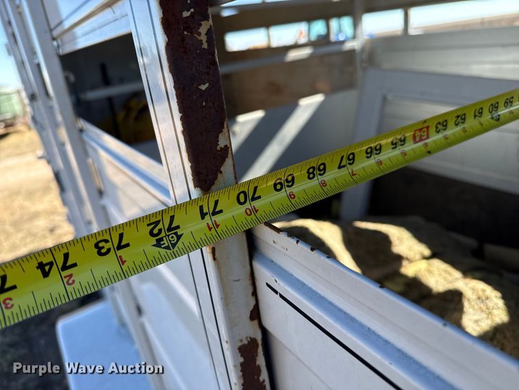 image for item EP0888 2008 Titan livestock trailer