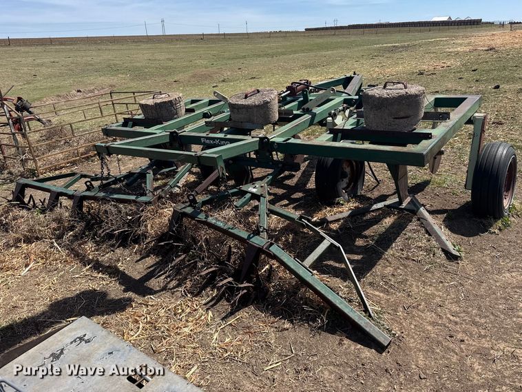 image for item EQ4769 Flex King field cultivator