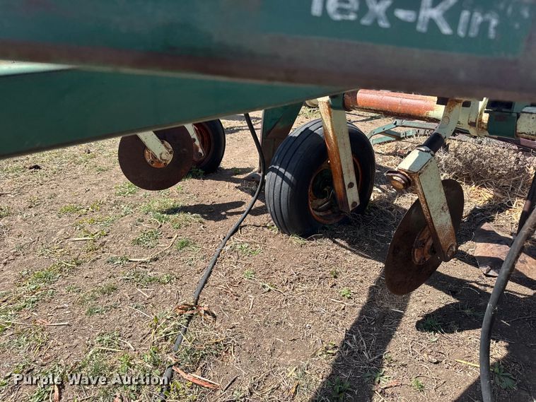 image for item EQ4769 Flex King field cultivator