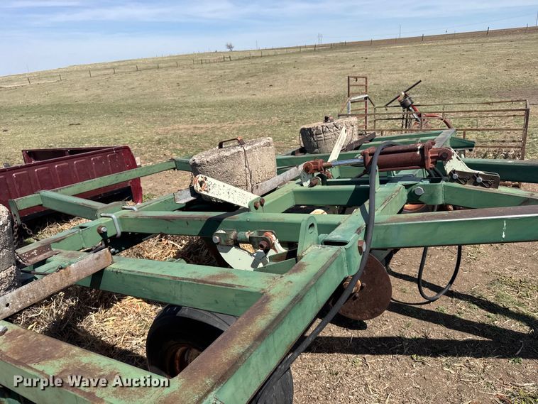 image for item EQ4769 Flex King field cultivator