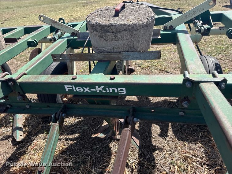 image for item EQ4769 Flex King field cultivator