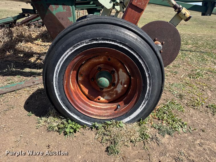 image for item EQ4769 Flex King field cultivator