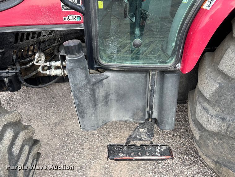 image for item ER7524 Mahindra 3650P HST tractor