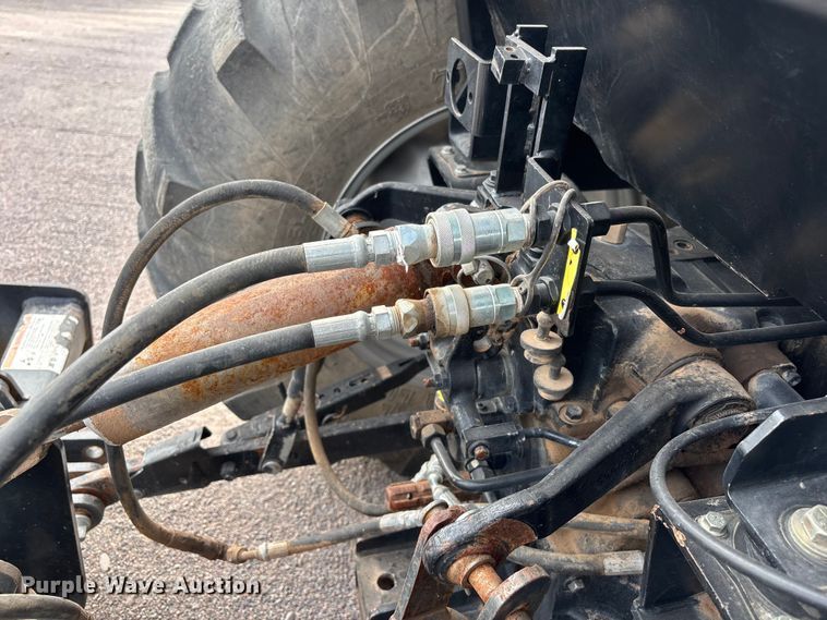 image for item ER7524 Mahindra 3650P HST tractor