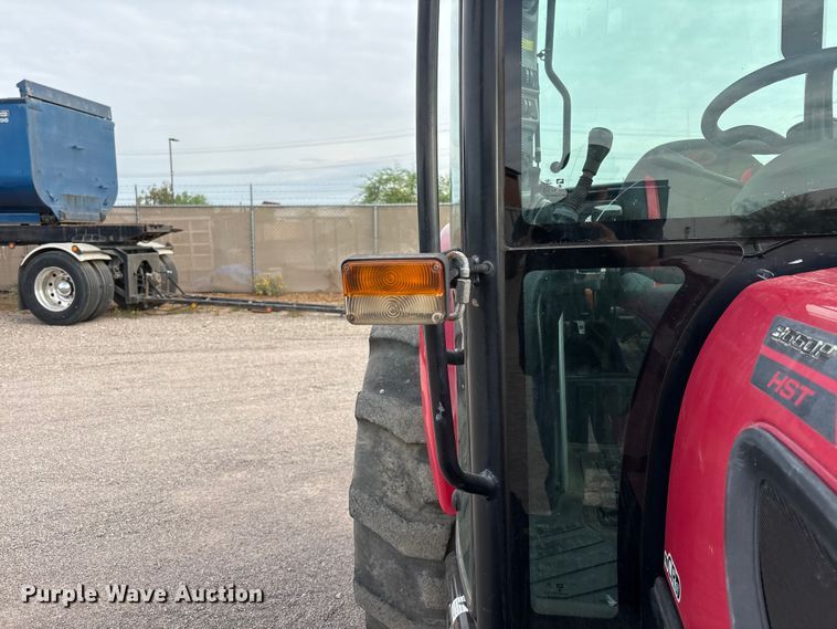image for item ER7524 Mahindra 3650P HST tractor