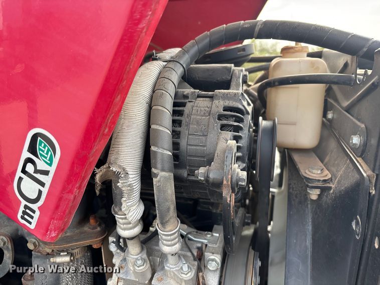 image for item ER7524 Mahindra 3650P HST tractor