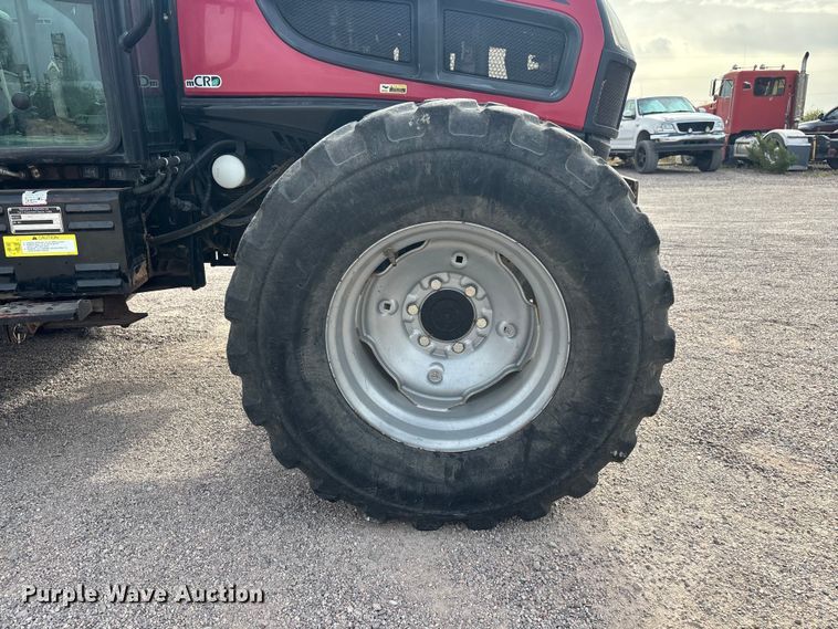 image for item ER7524 Mahindra 3650P HST tractor