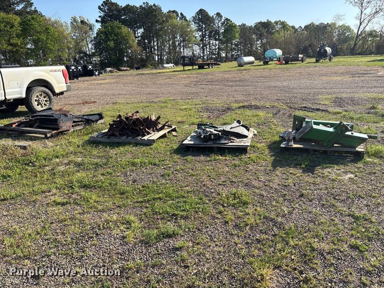 image for item ES8712 (4) pallets of Ag equipment parts