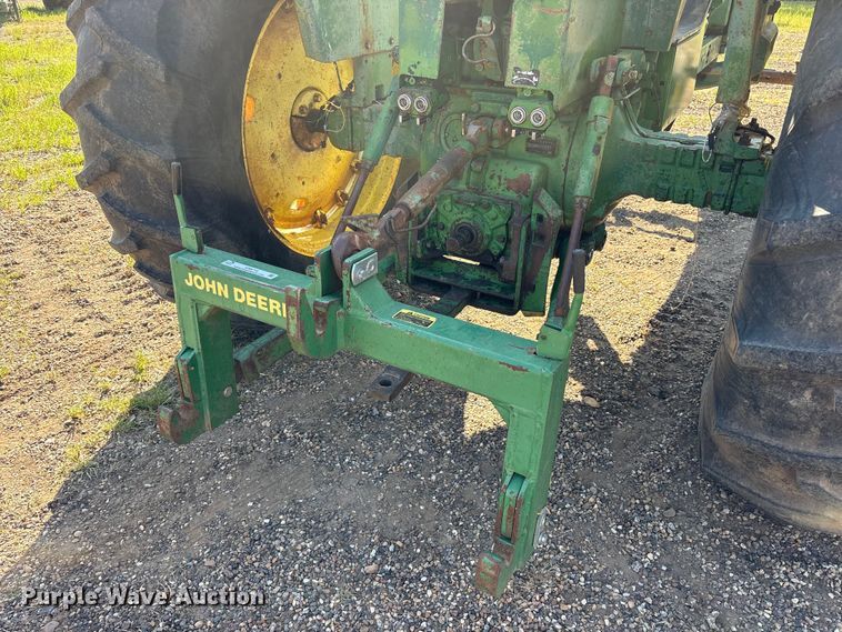 image for item ES8715 John Deere 4320 tractor