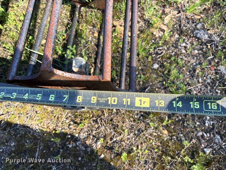 image for item ES8716 Bigham HC40FX field cultivator