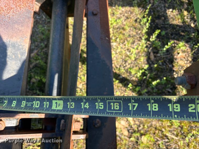 image for item ES8716 Bigham HC40FX field cultivator