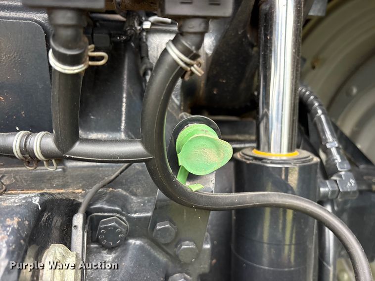 image for item ES8734 2015 Case Puma 185 MFWD tractor