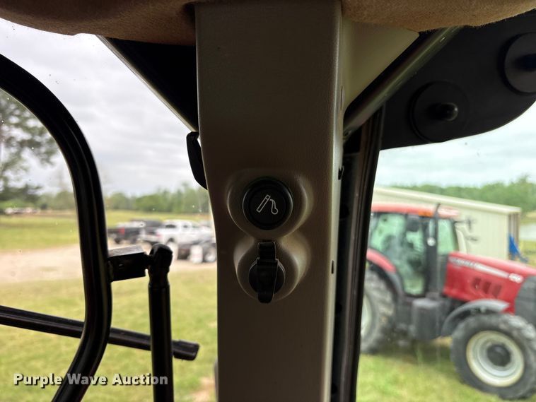 image for item ES8734 2015 Case Puma 185 MFWD tractor