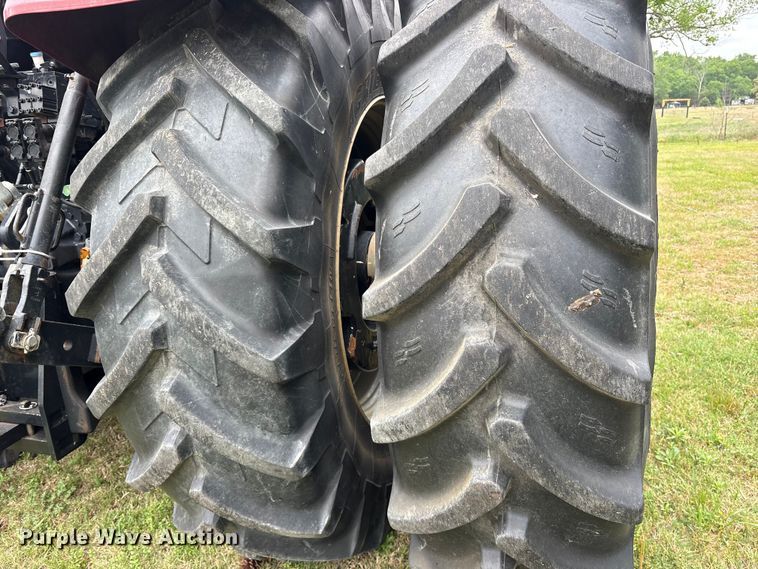 image for item ES8734 2015 Case Puma 185 MFWD tractor