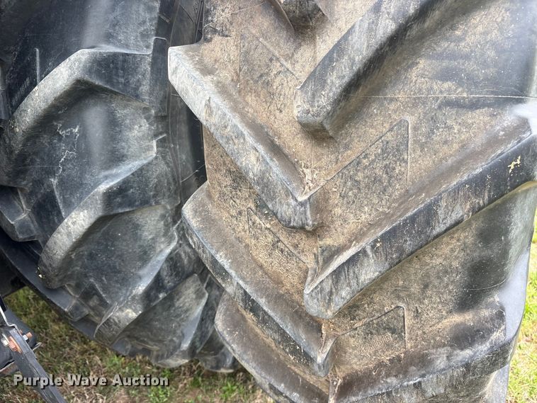 image for item ES8734 2015 Case Puma 185 MFWD tractor