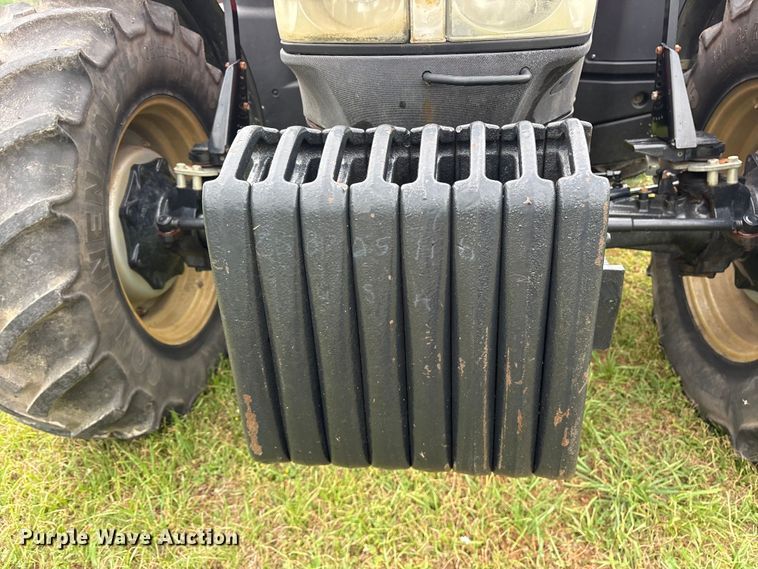 image for item ES8735 2014 Case 130 Puma MFWD tractor