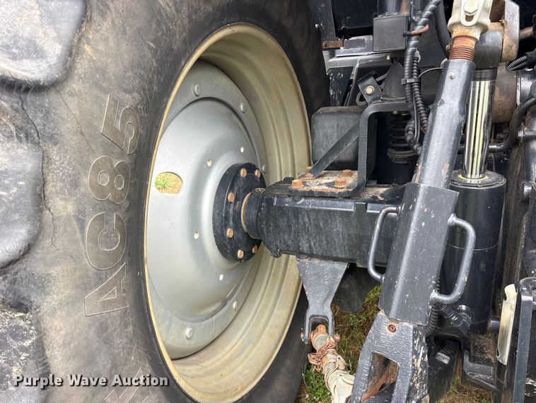 image for item ES8735 2014 Case 130 Puma MFWD tractor