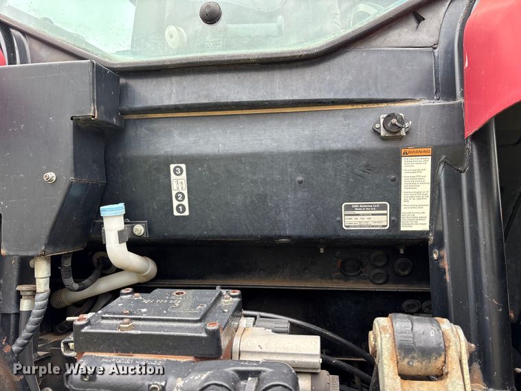 image for item ES8735 2014 Case 130 Puma MFWD tractor