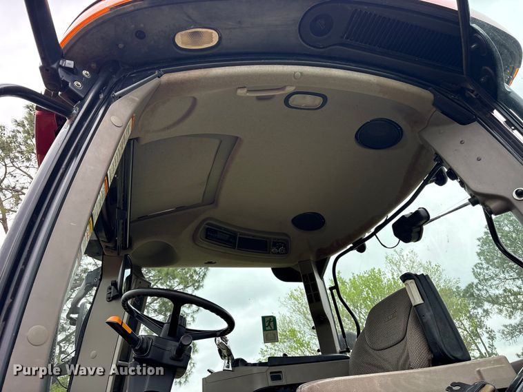 image for item ES8735 2014 Case 130 Puma MFWD tractor